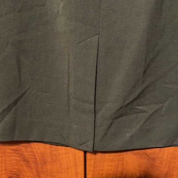 Skirt - Picture 4 of 9